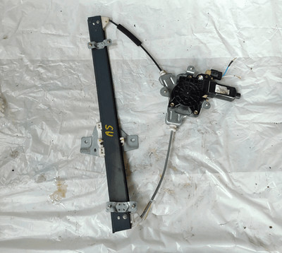 824031C010 Fensterheber Tür vorn Links HYUNDAI GETZ 1.3 (63Kw) Ber. 5p/b/1341cc