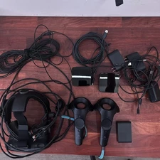 HTC Vive VR Headset Full Kit w/ Base Stations & Controllers