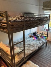 Svarta Ikea Bunk Bed Frame And 1 Mattress