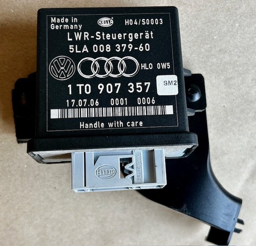 VW Touran 1T1 1T2 2.0 TDI BMM Steuergerät Scheinwerfer 1T0907357