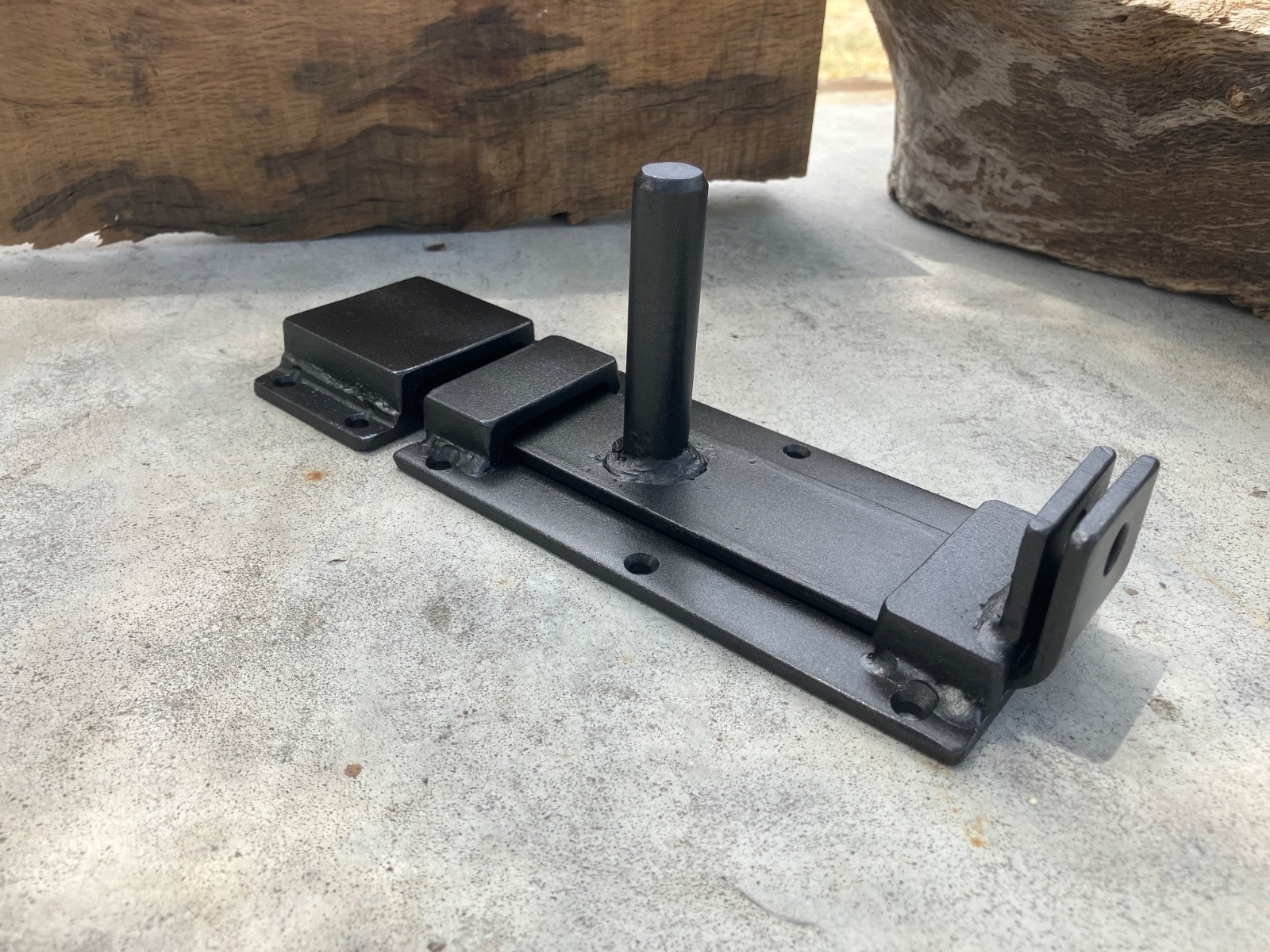 Heavy Duty 8" Sliding Latch Gate Bolt Lock Shed Barn Farm Ranch Made in America