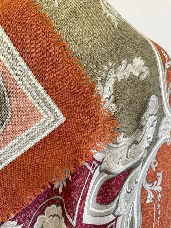 Y5# Fendi Lana Seda Bufanda Verde Oliva y Óxido Patrón Barroco Hecho en Italia Foto 2 de 4