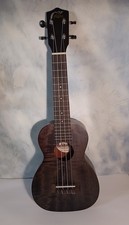 SOPRANO UKULELE Leho Cocoa Party mit Extra Sa...