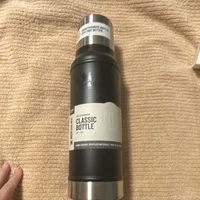 Stanley Legendary Classic Bottle 1 qt (0.94 L) Black Stainless Insulated w/ Lid