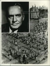 1963 Press Photo Actor March Fredric & US Revolutionary War soldier figurines