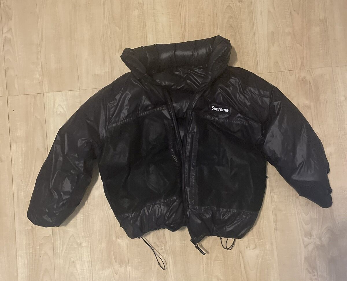 Supreme Reversible Featherweight Down Puffer Jacket FW22 Supreme Reversible Featherweight Down Puffer Jacket FW22