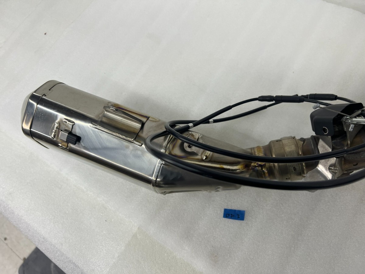 2016 OEM Kawasaki Ninja ZX10R Stock Take-Off Exhaust Muffler