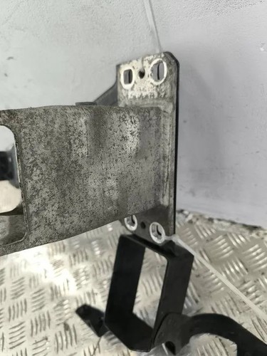 BMW 5 E60 Stoßstangenhalter vorne rechts 7163484 2.00 Diesel 2008 33127318