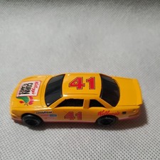 Racing Champions - 41 Kellogg's - Corn Flakes Yellow - NO PACKAGE