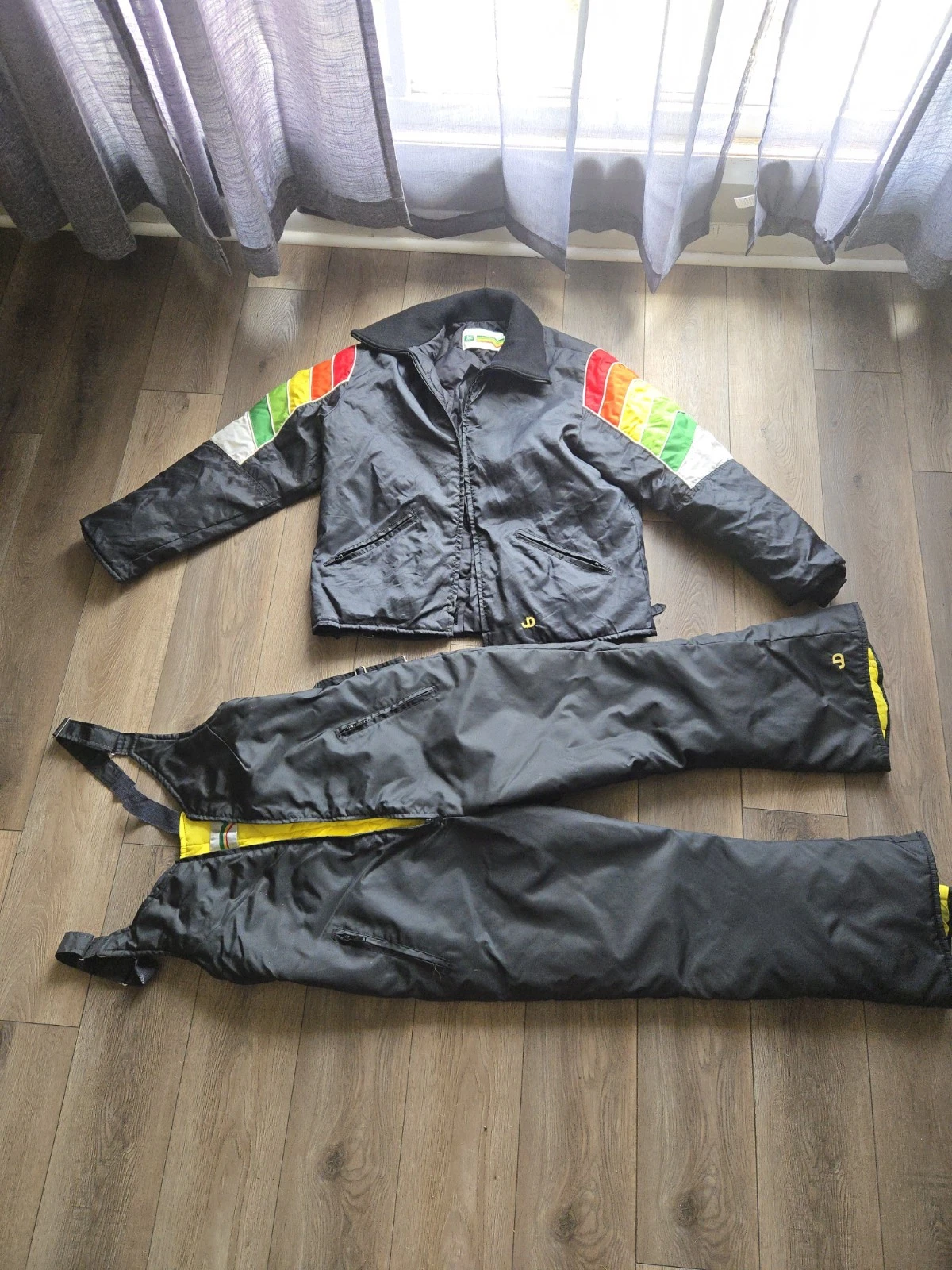 Vtg 1970’s John Deere Rainbow Insulated Snowmobile Jacket & Overalls Bibs Medium