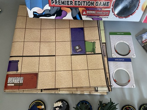 DC Heroclix Hypertime Premier Edition Game WizKids 2002 35 Heroclix Figures - Picture 11 of 19