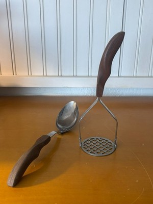 2 Vintage CUTCO Kitchen Utensils Spoon #12 masher #17 brown swirl USA