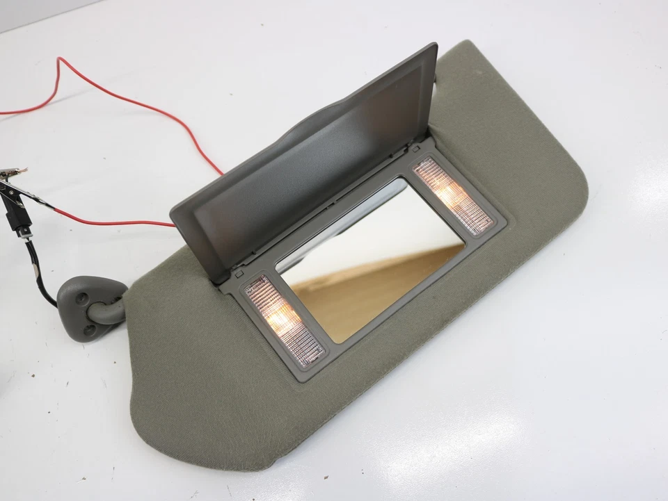 2000-2005 Chevy Impala & Monte Carlo Driver & Passenger Side Sun Visor Pair Gray - Image 3 of 4