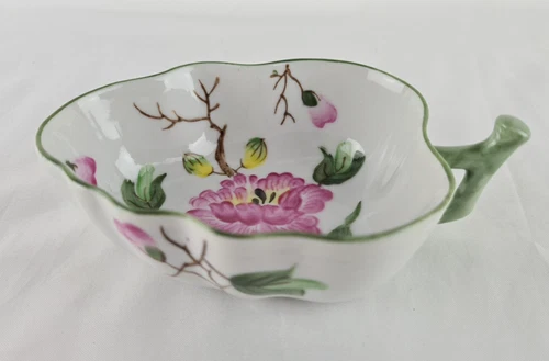 Porcelain Bowl Leaf Shape - August Warnecke AW - Hybiscus - Leaf Bowl
