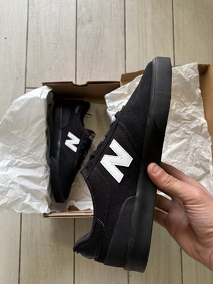 New Balance NM272