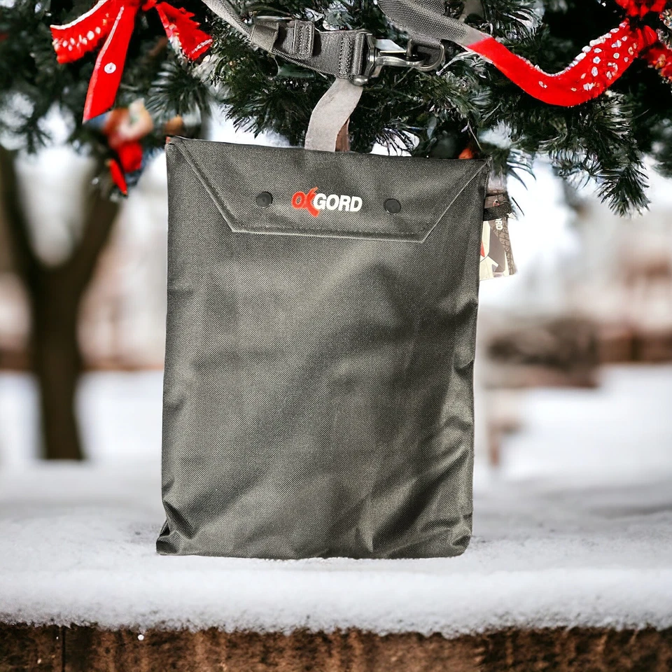 OxGord Rear Windshield Window Snow Cover Universal Fits SUVS VANS & TRUCKS 65x42 - Image 2 of 4