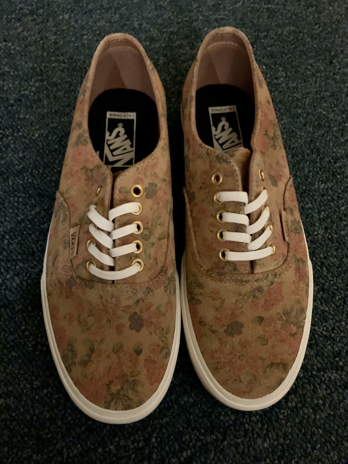 vans decon ca