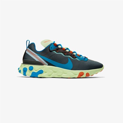 nike sportswear react element 55