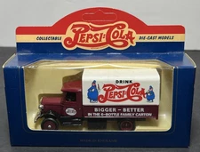 Pepsi Cola Collectable Die-Cast 1934 Mack Canvas Back Truck #28033 England NIB