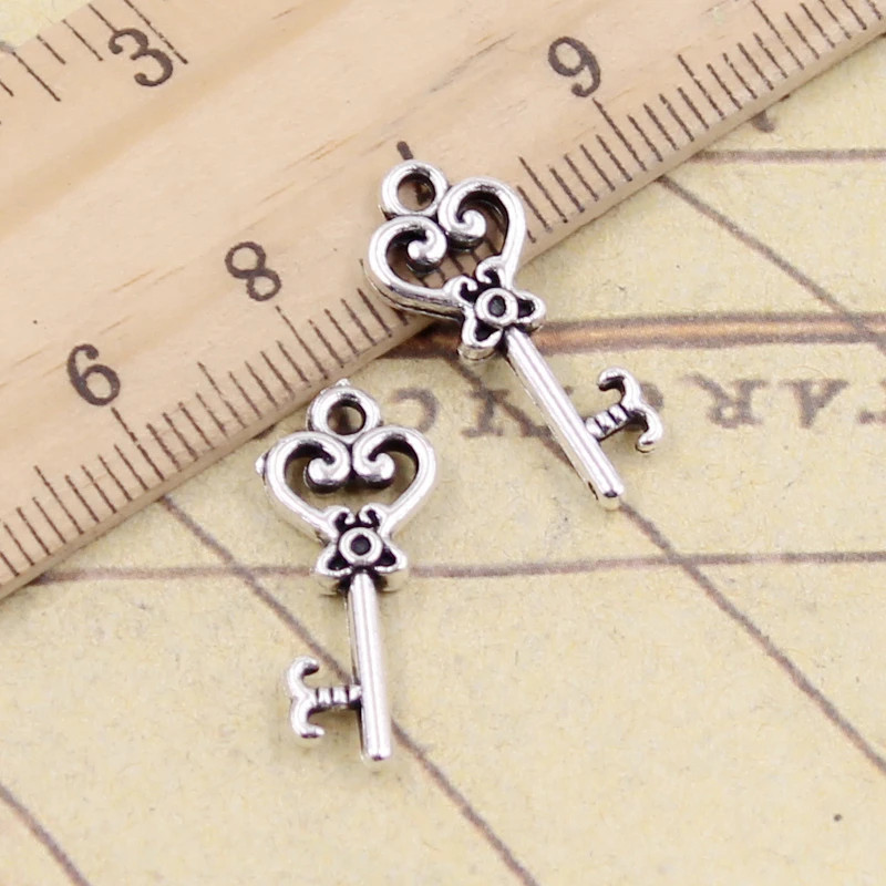 20pcs Charms Vintage Skeleton Key 21x9mm Tibetan Bronze Silver Color Pendants An