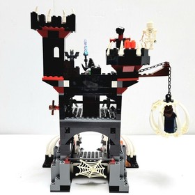 LEGO 7093 Skeleton Tower Castle 2007