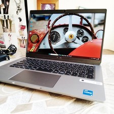 Portatile DELL Latitude 5330 12th Gen i5 1245U 16GB RAM 256GB SSD 13.3" FHD