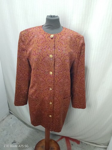 Salvatore Ferragamo, Item e7945 vintage Salvatore Ferragamo blazer jacket size it 46 burgundy m