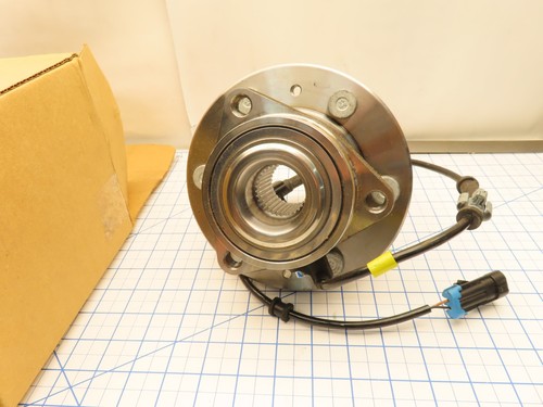 GM 84856655 Front Wheel Hub Bearing Assembly Box is Trashed General Motors - Picture 5 of 6