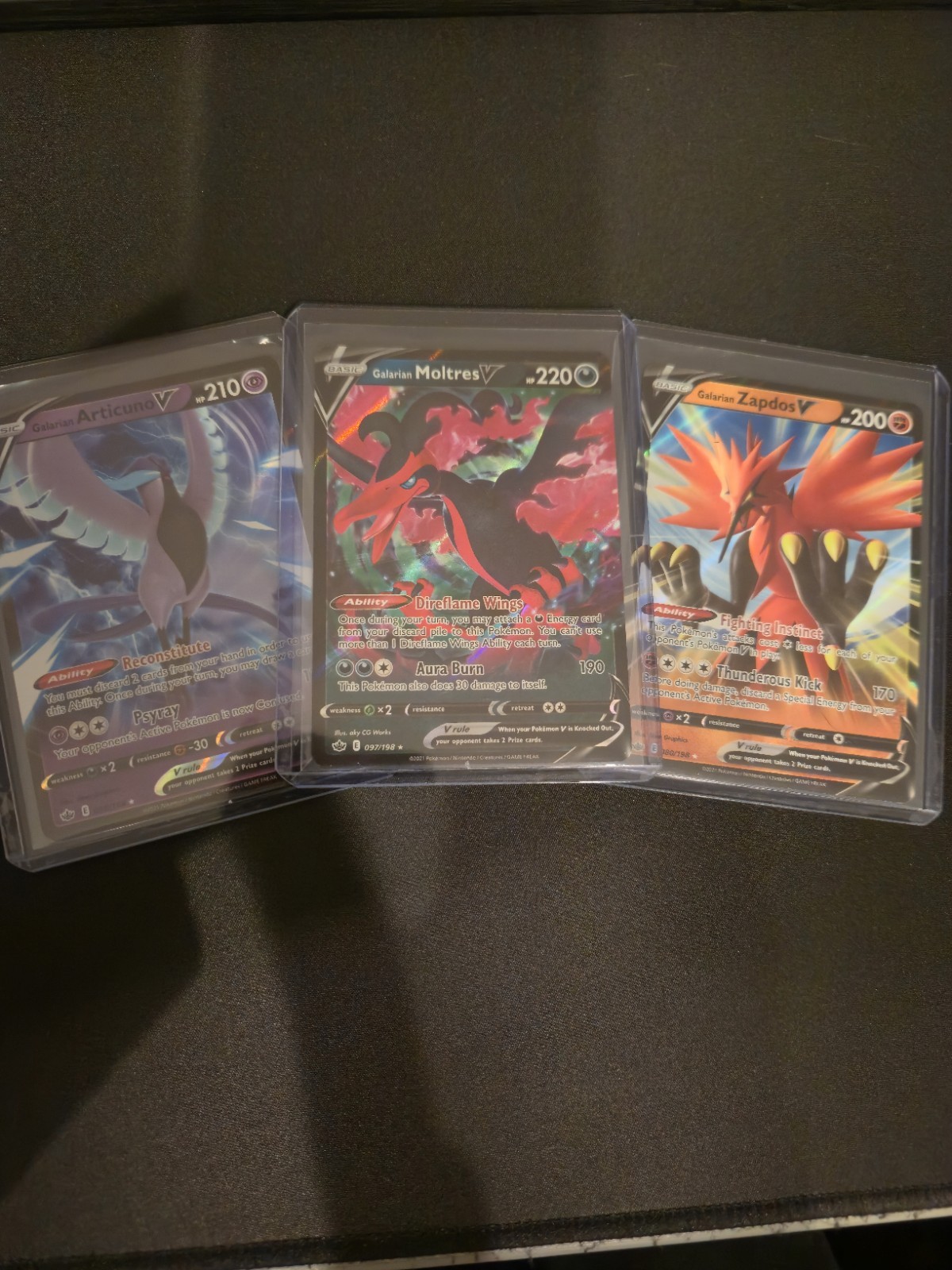 Galarian Moltres Zapdos Articuno V 097 080 058 Pokemon TCG Chilling Reign NM