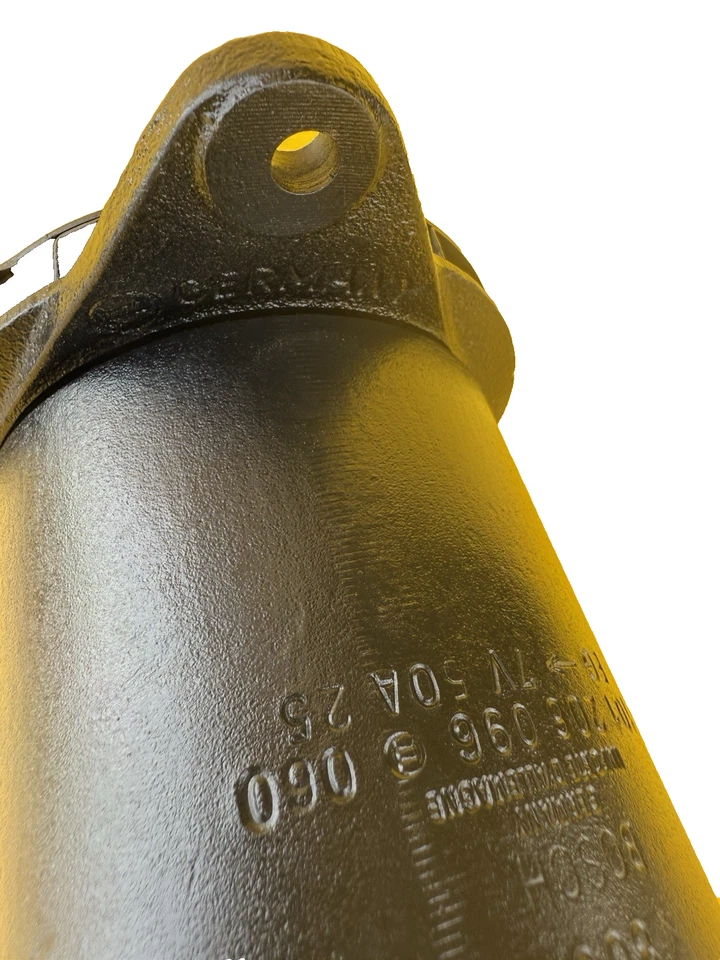 BMW 1500 1600 1600-2 1800 OEM Bosch Generator Restored 0101206096 6 Volt 50 AMP - Image 2 of 4