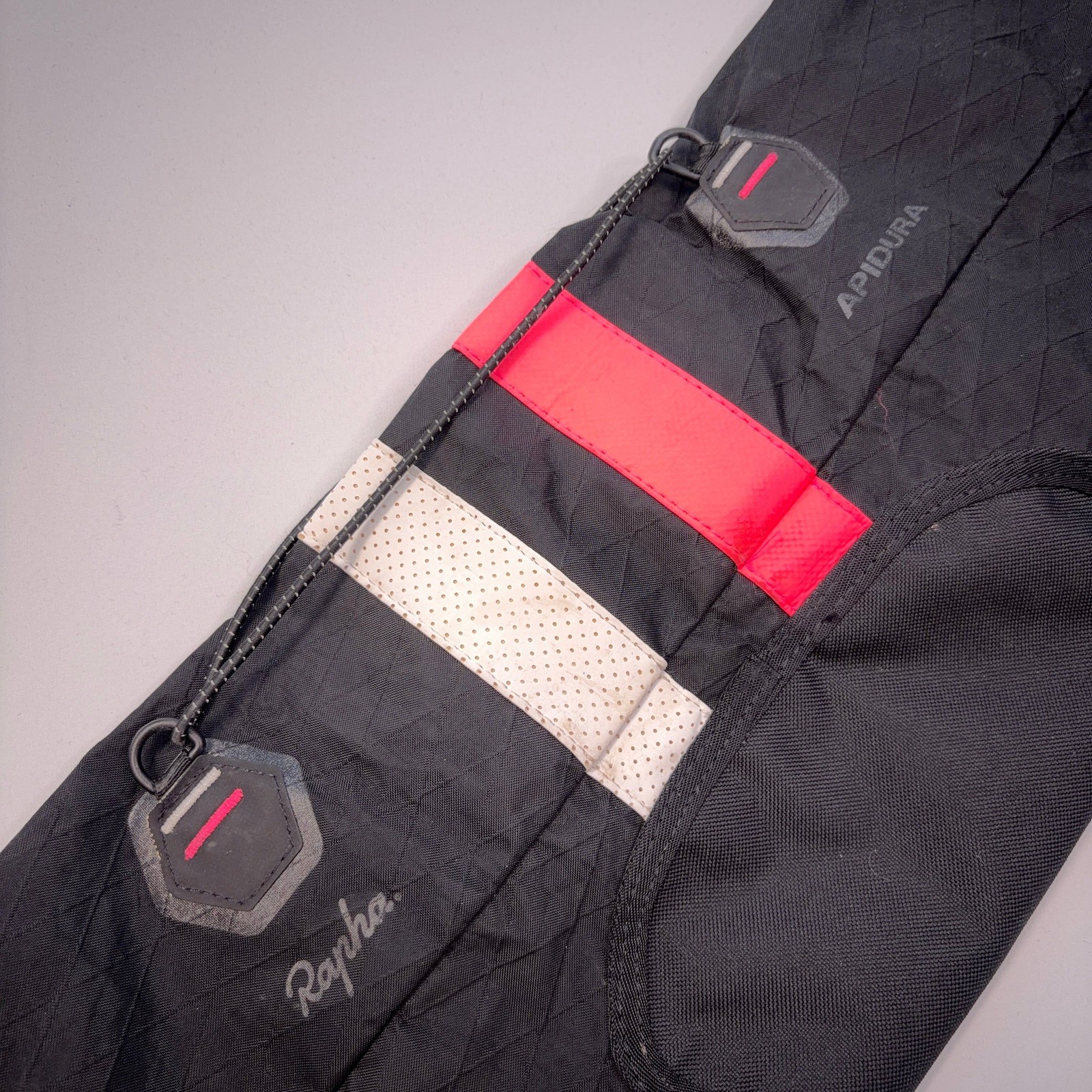 Rapha x Apidura Handlebar Pack - One Size - Black - Very Good Used Condition image 4