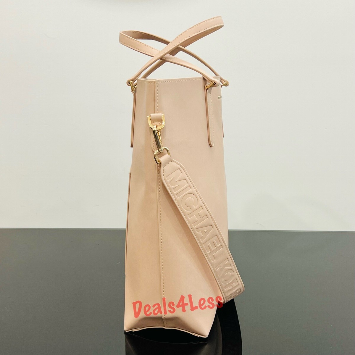 MICHAEL KORS ベージュ トートバッグ Michael Kors Large Jet Set Travel Tote with Top Zip