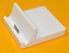 Apple Dock/Charger Base for iPad 2/3, 30 Pin Connector Used A1381