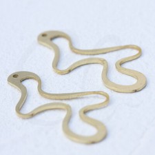 4 Pieces Laser Cut Solid Brass Charm - Irregular 34x22mm 4541C 