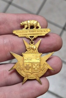 RARE 1904 SAN FRANCISCO GOLDEN GATE MASONIC KNIGHTS TEMPLAR MEDAL BADGE PIN
