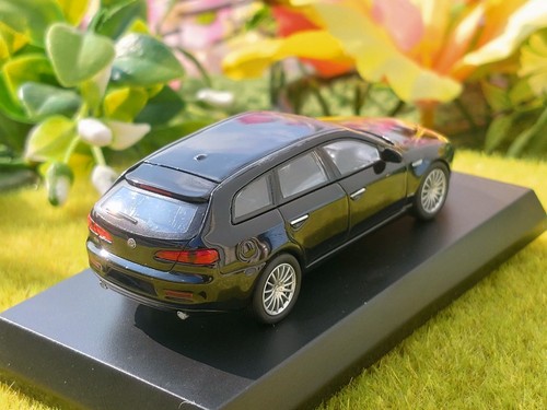 Alfa Romeo / 159 Sportwagon / 1/64 Diecast car / Kyosho - Imagen 17 de 24