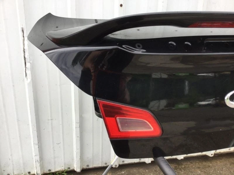 2007-2008 Infiniti G35 Decklid Black With Spoiler Sedan Top Trim Missing - Image 4 of 4
