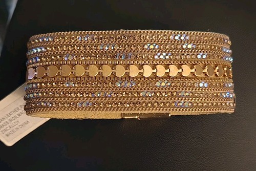 SAACHI Sz. 7 Vegain Leather Rhinestone Brass Magnetic Bracelet New With Tags