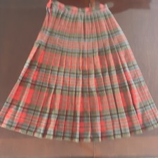 Womans Tartan Plaid Skirt Kilt Home Made Hand Sewn Red Green Pleated Wool Tradit