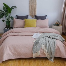TISSUO Light Pink Floral Pattern Quilt Set, Lightweight Bedspread Coverlet