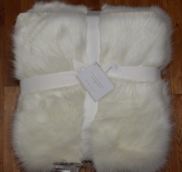 Pottery Barn Sun Bear Faux Fur Oversized Throw Blanket Ivory For