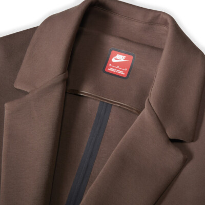 ジャケット・アウター NIKE TECH FLEECE RE TRENCH JACKET Nike Tech Fleece Reimagined Trench Jacket in Black | REVOLVE