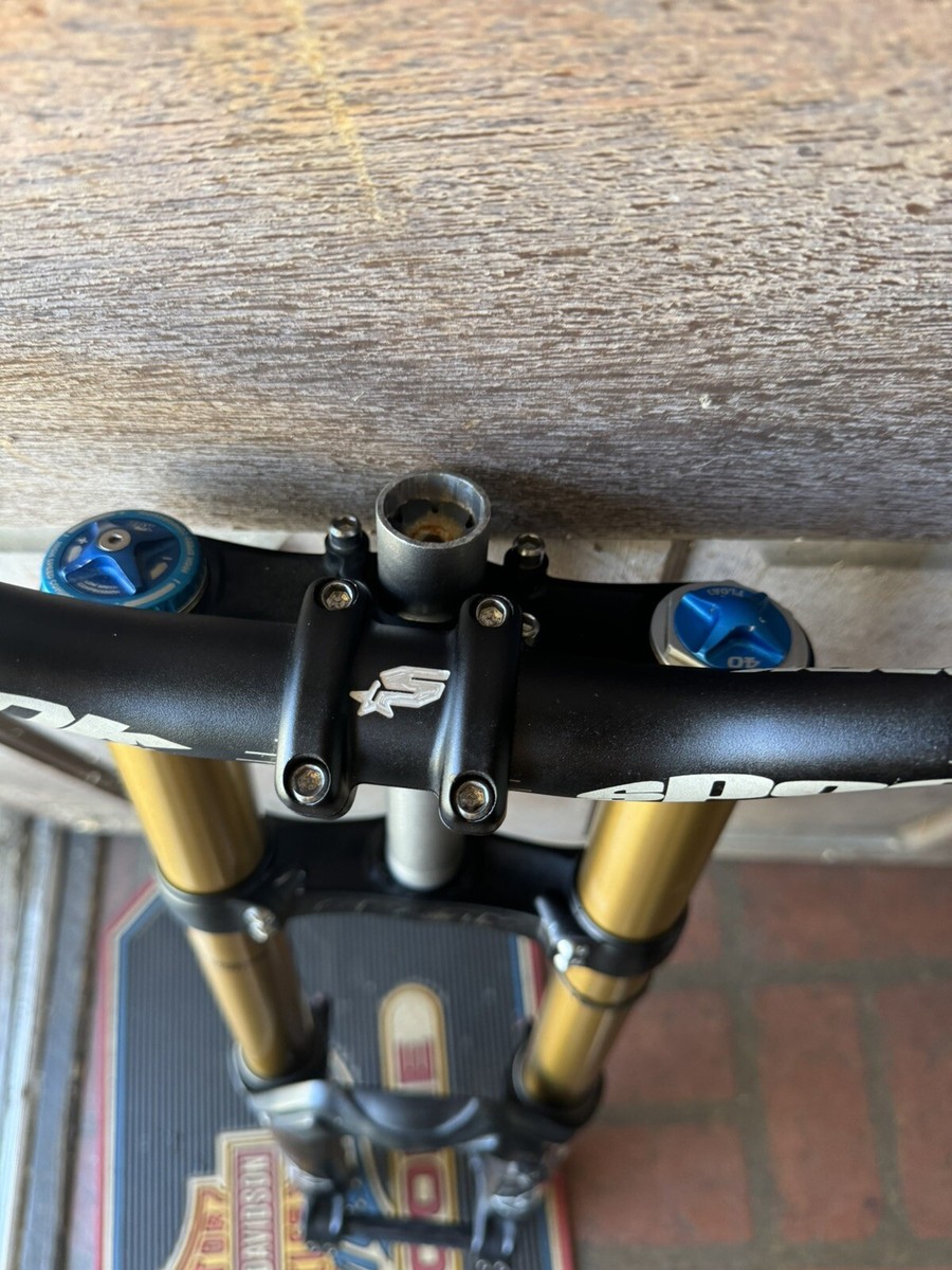 2015 Fox 40 Float Factory Series Fit Rc2 26” 20x110 Downhill Forks