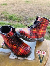 Dr Marten 1460 8-eye "Red Plaid" Girls' Toddler 7C