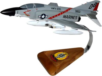 USMC McDonnell Douglas F-4 Phantom VMFA-235 Desk Display 1/48 Model SC Airplane