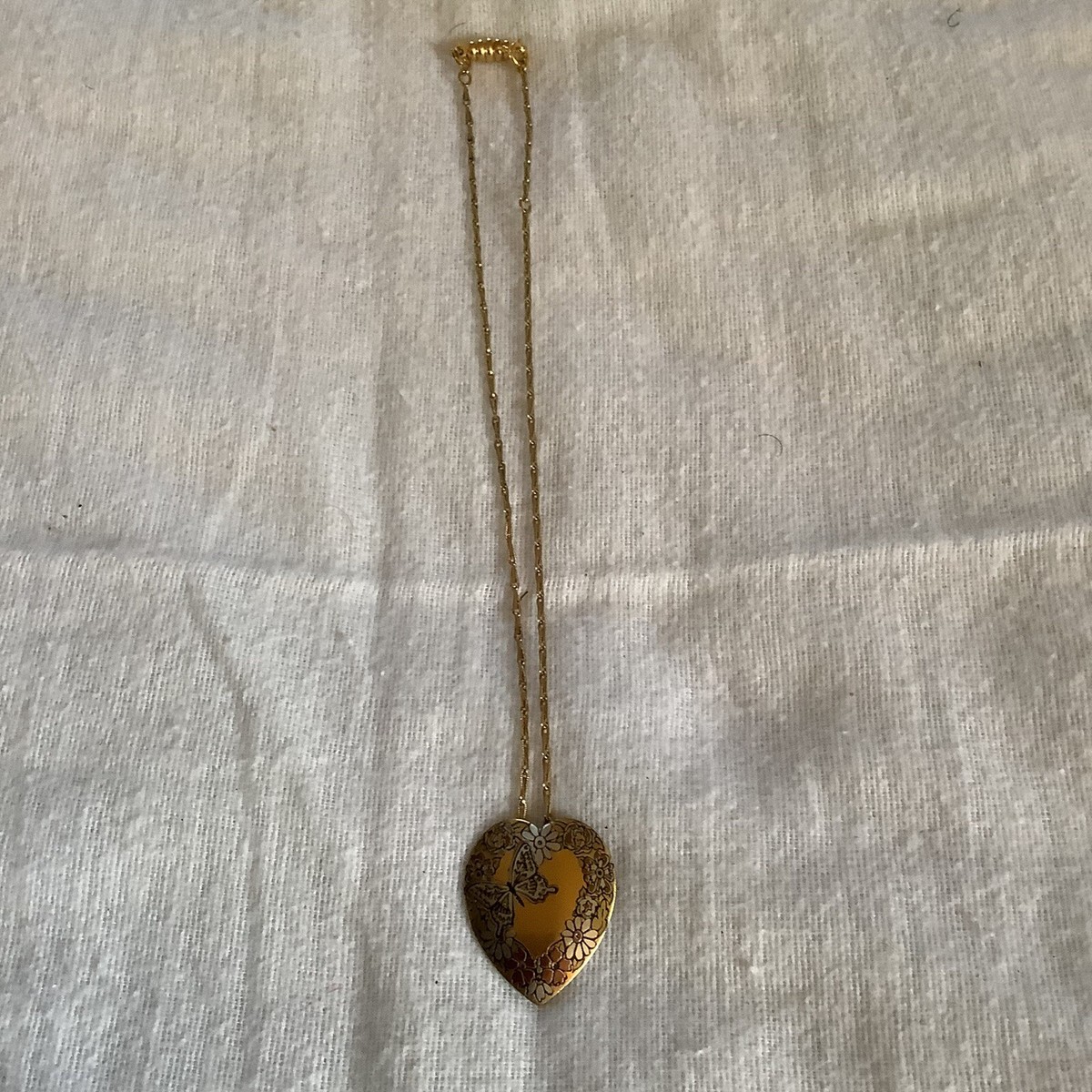 Vintage Reed & Barton Damascene Pendant Necklace View 6