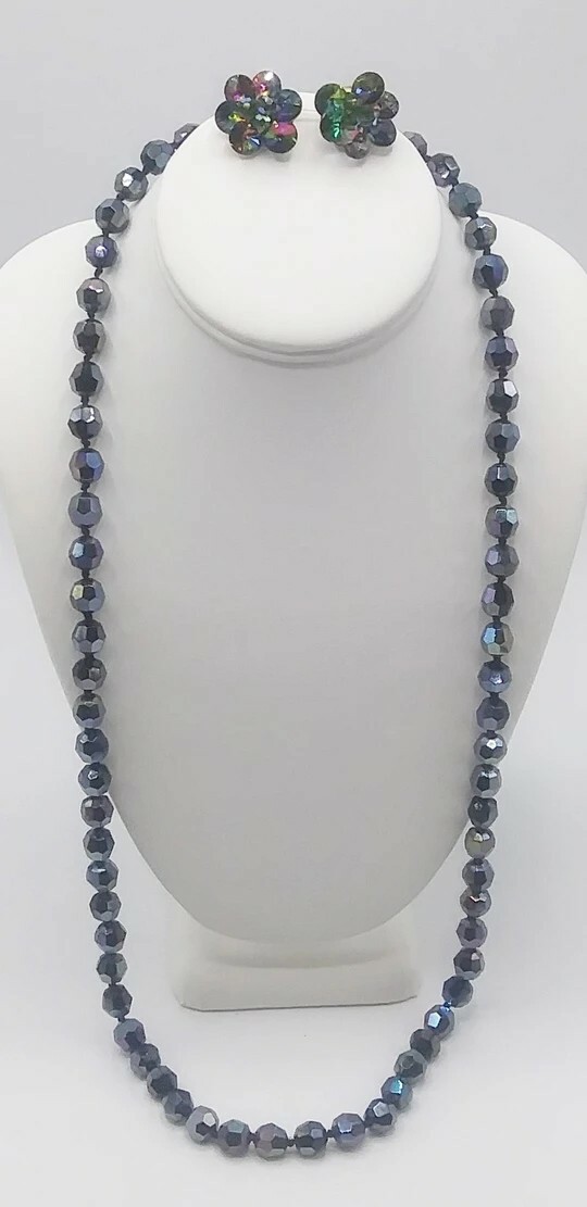 Vintage 32" Faceted AB Black Crystal Glass Necklace &… Gem