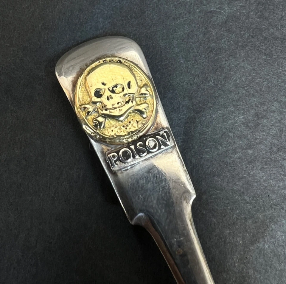 1832 Sterling Silver Medicine Apothecary Spoon Mini Ladle Poison Skull Bones - Image 4 of 4