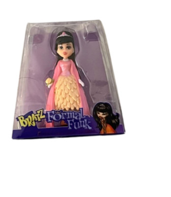 NEW mini Bratz Doll series 3 JADE FORMAL PUNK 