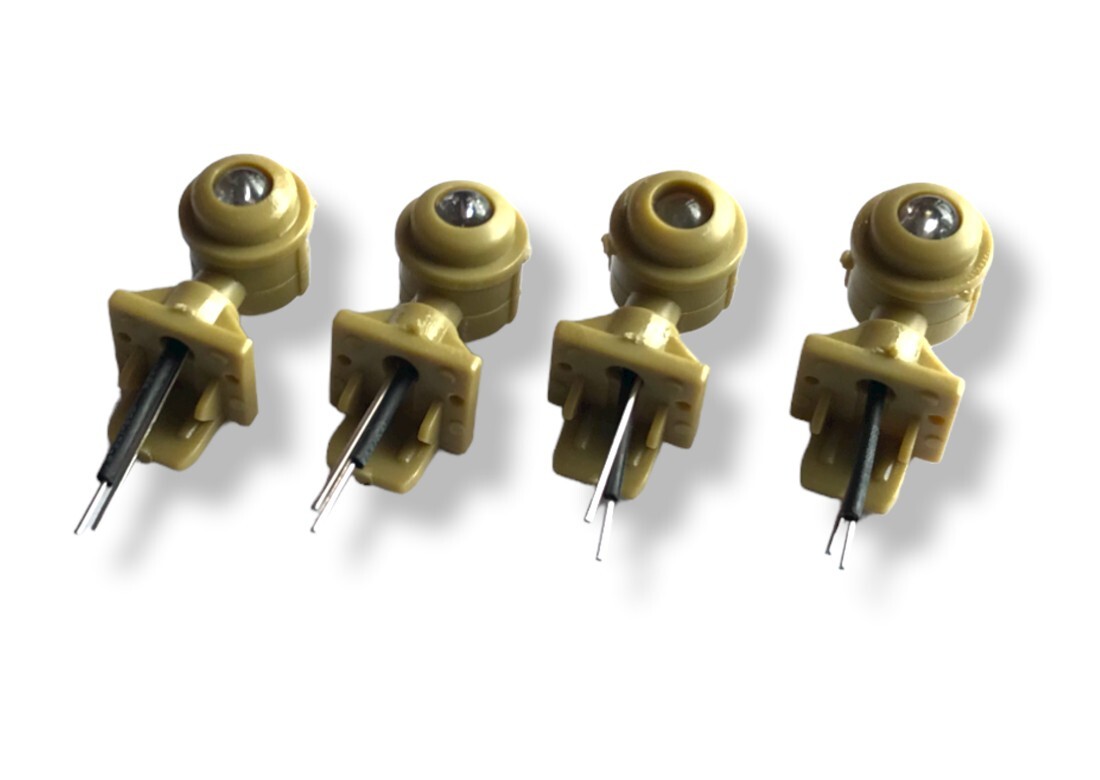 Char RC King Tiger Allemand HengLong 1/16 - Modèle 3888 Ou 3888A - Pistes En Plastique - Pour Adultes 17 Ans Et Plus